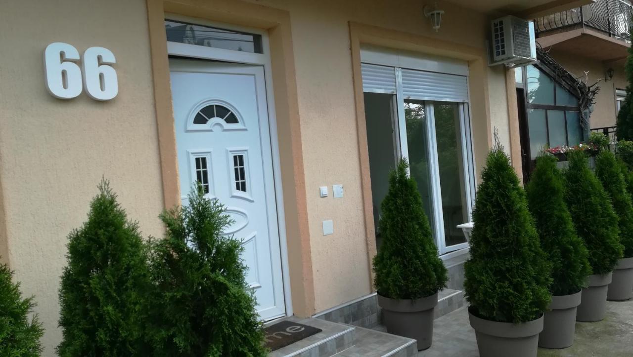M4U Apartments Ni Екстериор снимка