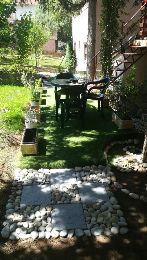 M4U Apartments Ni Екстериор снимка