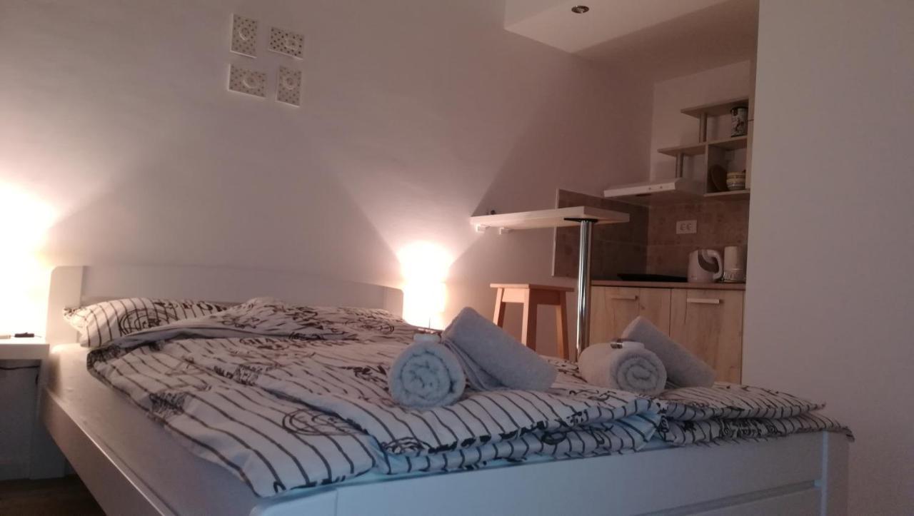 M4U Apartments Ni Екстериор снимка