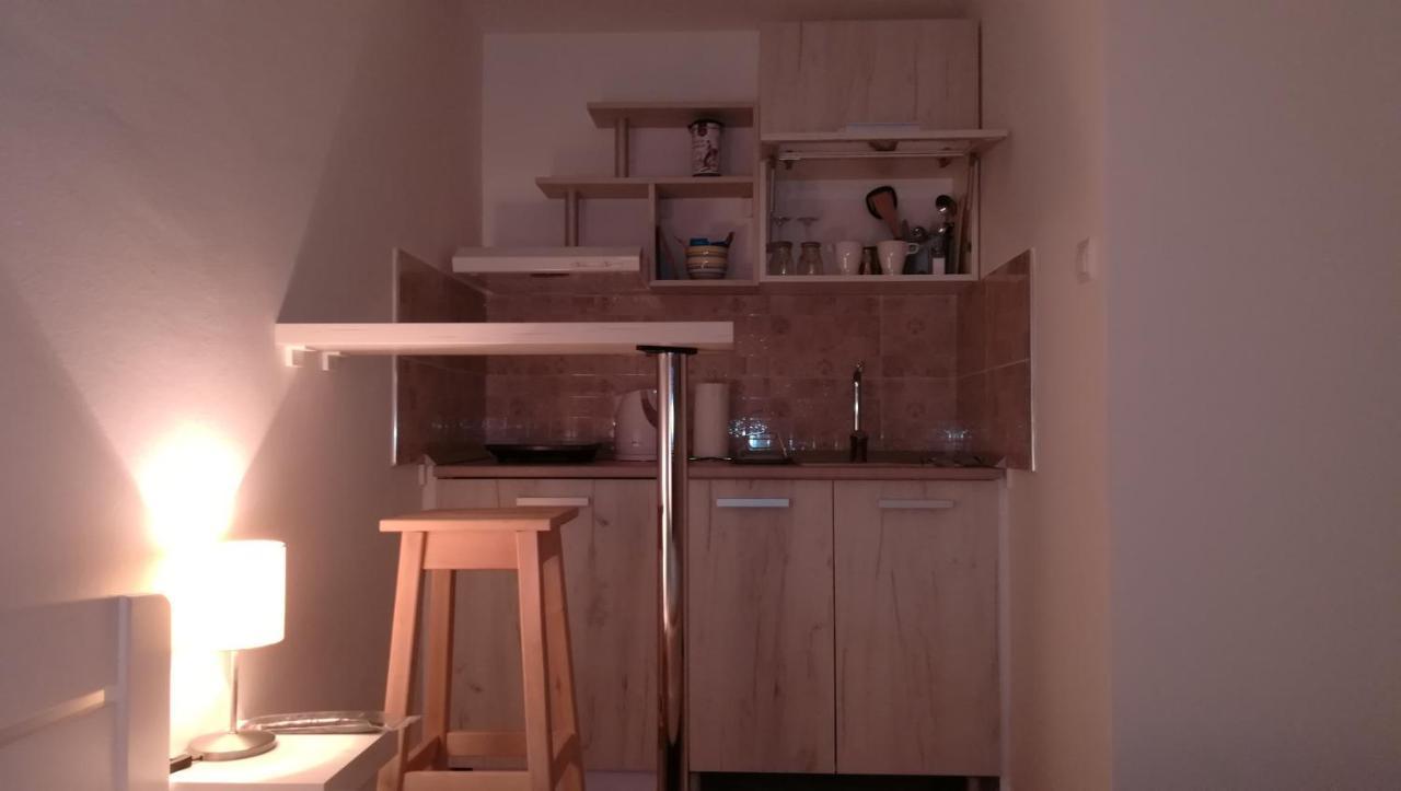 M4U Apartments Ni Екстериор снимка