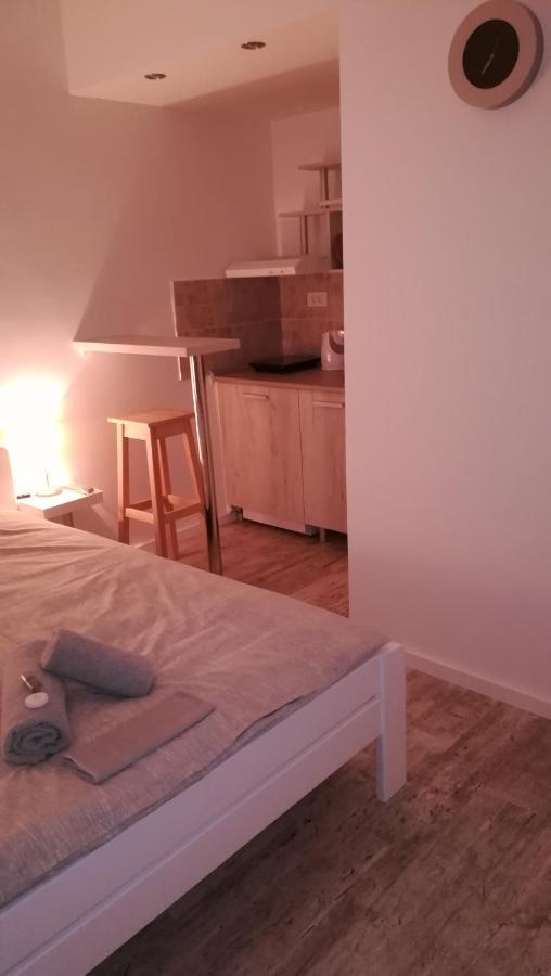 M4U Apartments Ni Екстериор снимка
